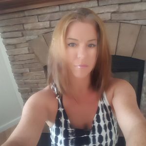 Meet your Posher, Kandi